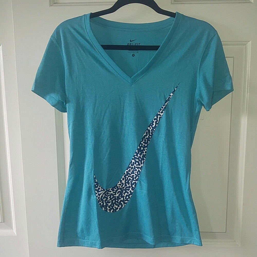 Nike Dri-Ft Shirt